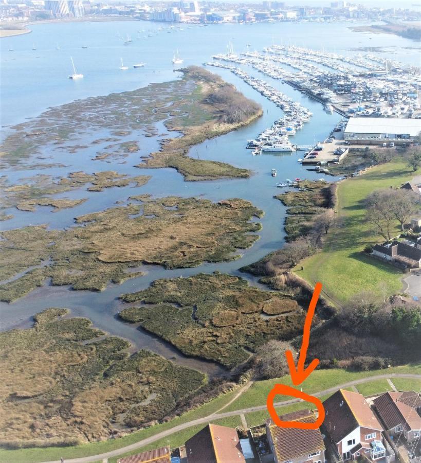 Waterfront - Holes Bay, Poole, Dorset Villa Dış mekan fotoğraf